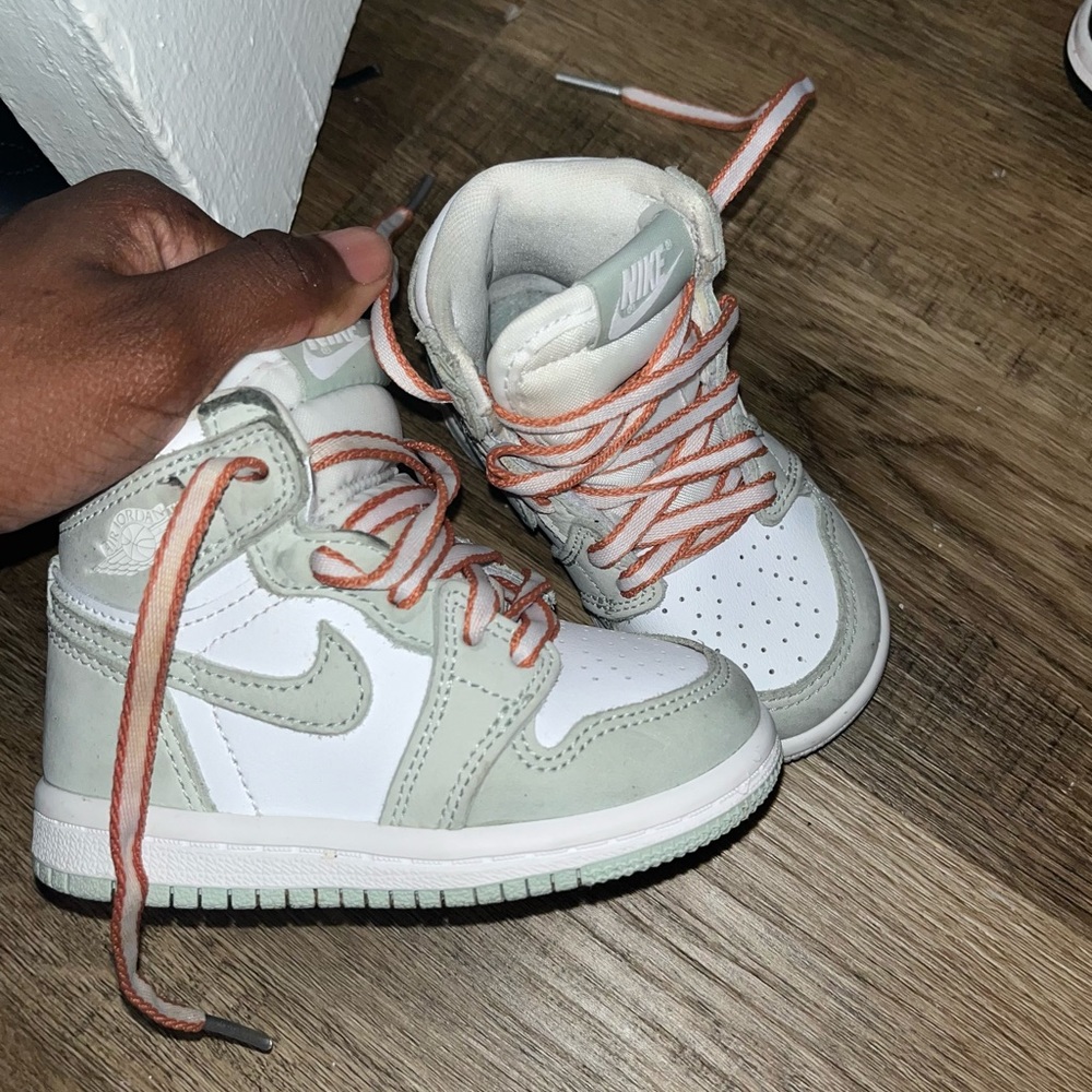 Jordan 1s 5C